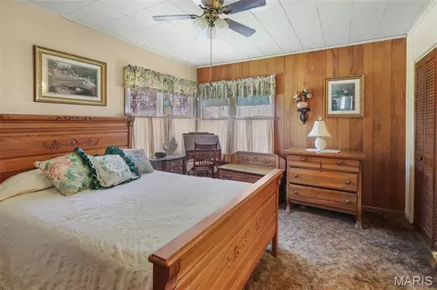 Bedroom - 427 W 3rd St, O'fallon, IL 62269 photo 1 of 6