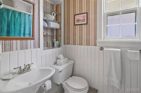 Bath - 427 W 3rd St, O'fallon, IL 62269 photo 1 of 2