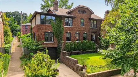 7246 Princeton Ave, Saint Louis, MO 63130