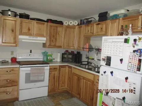 Kitchen - 38 Circle Dr, Union, MO 63084 photo 1 of 1