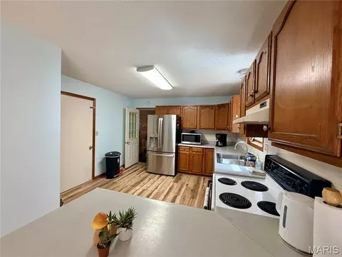 Kitchen - 1710 Forest Pl, Rolla, MO 65401 photo 2 of 3