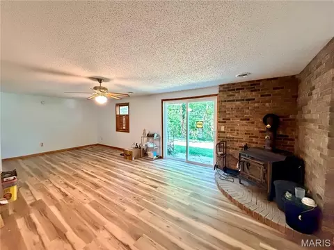 Living - 1710 Forest Pl, Rolla, MO 65401 photo 5 of 5