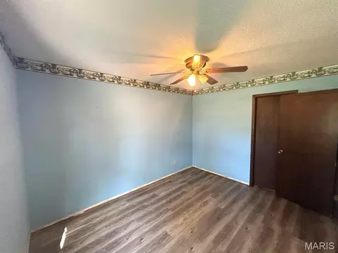 Bedroom - 14197 New Quest Ln, Dexter, MO 63841 photo 1 of 4