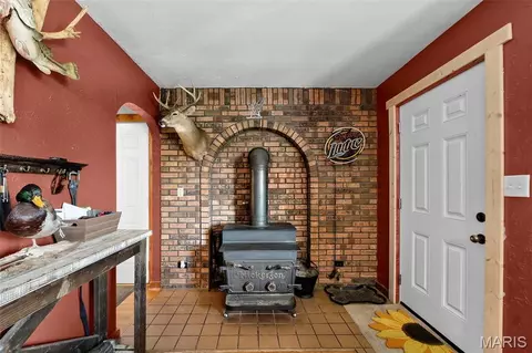 Entry Way - 3836 State Highway 72, Jackson, MO 63755 photo 1 of 3