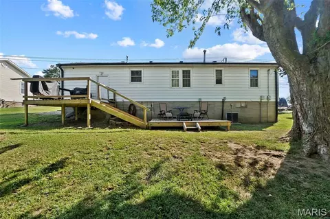 Exterior - 3836 State Highway 72, Jackson, MO 63755 photo 5 of 8