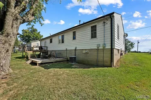 Exterior - 3836 State Highway 72, Jackson, MO 63755 photo 4 of 8