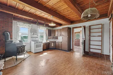 Kitchen - 4176 Highway E, New Haven, MO 63068 photo 1 of 2