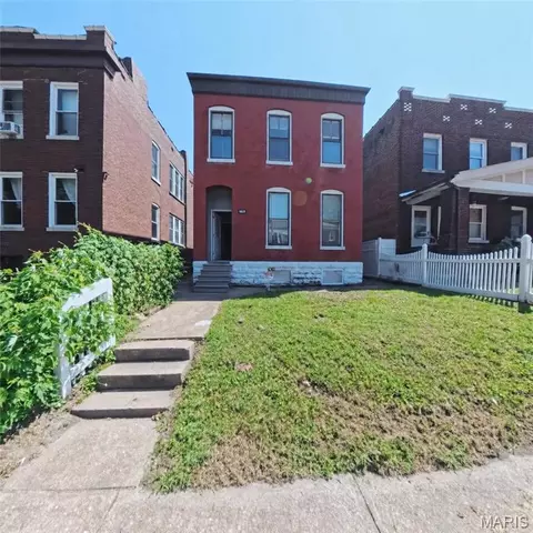 6730 Vermont Ave, Saint Louis, MO 63111