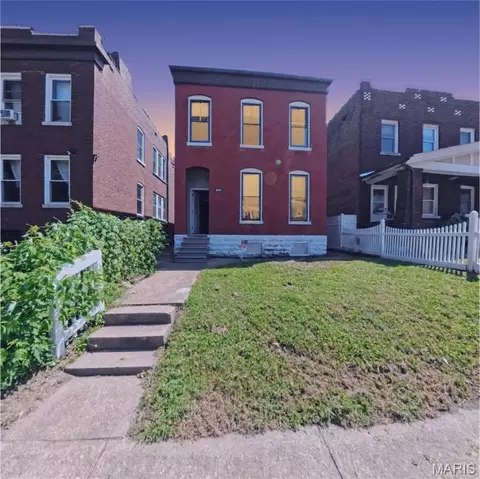6730 Vermont Ave, Saint Louis, MO 63111