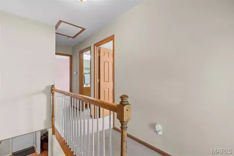 Entry Way - 626 E 7th St, Washington, MO 63090 photo 4 of 4