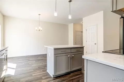 Kitchen - 456 Dusty Brook Dr, O'fallon, MO 63366 photo 1 of 4