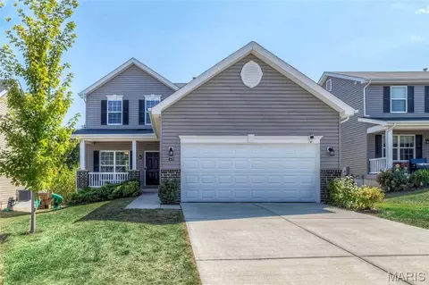 Exterior - 456 Dusty Brook Dr, O'fallon, MO 63366 photo 2 of 9