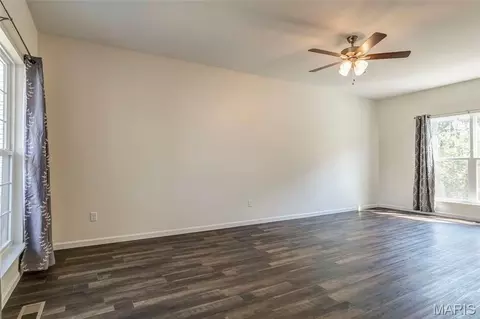 Living - 456 Dusty Brook Dr, O'fallon, MO 63366 photo 1 of 6