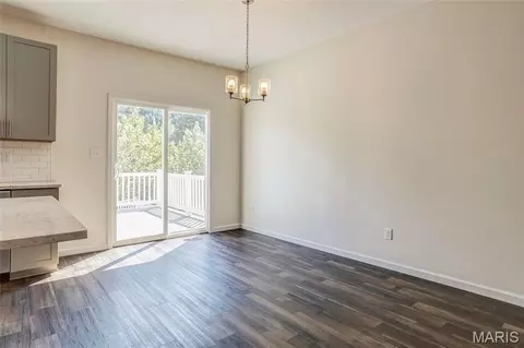 Dining - 456 Dusty Brook Dr, O'fallon, MO 63366 photo 2 of 2