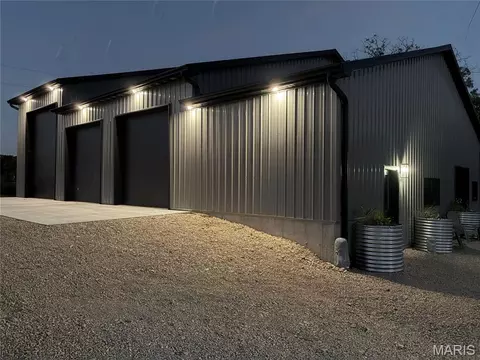 Exterior - 1724 Acid Mine Rd, Sullivan, MO 63080 photo 23 of 24