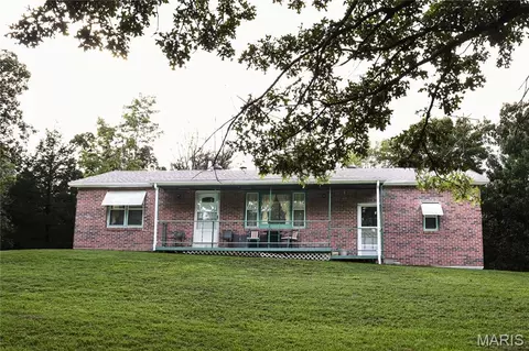 Exterior - 13505 State Rd E Rd, De Soto, MO 63020 photo 5 of 21