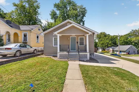 2415 Florent Ave, Saint Louis, MO 63143
