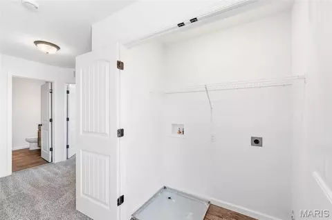 Entry Way - 1020 Samwise St, Wright City, MO 63390 photo 4 of 7
