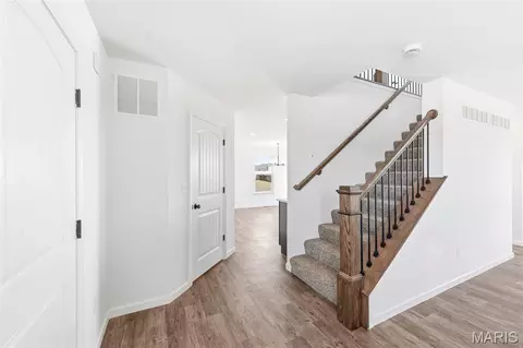 Entry Way - 1020 Samwise St, Wright City, MO 63390 photo 1 of 7