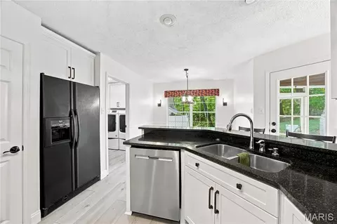 Kitchen - 209 Epple Fricke Dr, Hermann, MO 65041 photo 3 of 5