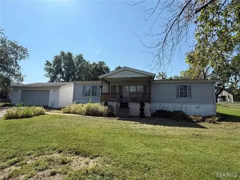 Other - 10 E 1st St, Gerald, MO 63037 photo 1 of 12
