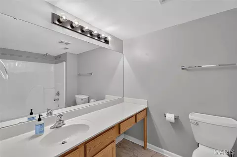 Bath - 5103 Spring Creek Ln, O'fallon, MO 63368 photo 4 of 4