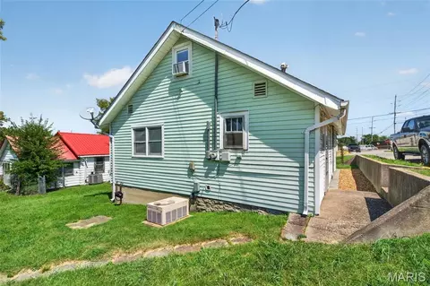 Exterior - 100 N Spilman Ave, Rolla, MO 65401 photo 10 of 11