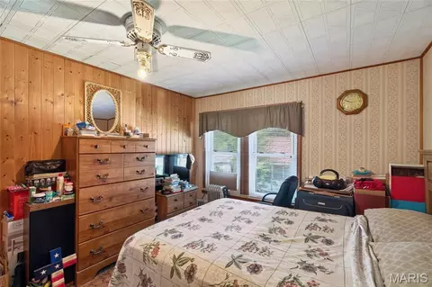 Bedroom - 100 N Spilman Ave, Rolla, MO 65401 photo 4 of 6
