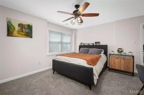 Bedroom - 1121 Claytonbrook Ct, Ballwin, MO 63011 photo 2 of 6