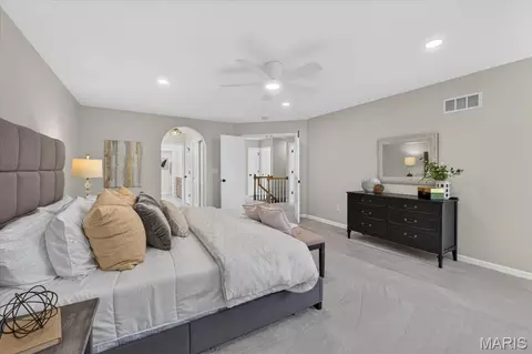 Bedroom - 2131 Hickory Dr, Chesterfield, MO 63005 photo 1 of 4