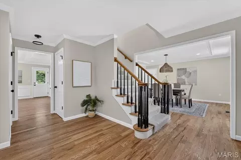 Entry Way - 2131 Hickory Dr, Chesterfield, MO 63005 photo 1 of 2