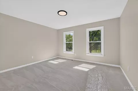 Bedroom - 2131 Hickory Dr, Chesterfield, MO 63005 photo 3 of 4