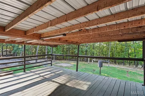 Exterior - 10173 Fair Acres, Sullivan, MO 63080 photo 5 of 7