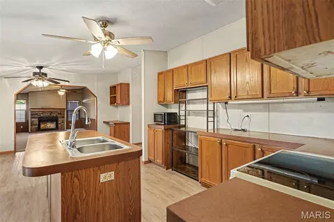 Kitchen - 10173 Fair Acres, Sullivan, MO 63080 photo 2 of 2