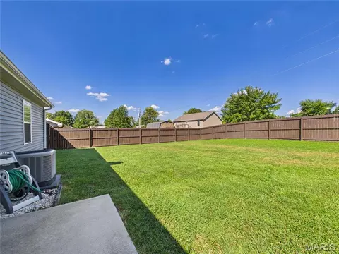 Exterior - 266 Cypress Dr, Jackson, MO 63755 photo 7 of 9