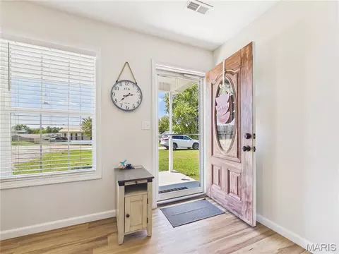 Entry Way - 266 Cypress Dr, Jackson, MO 63755 photo 1 of 7