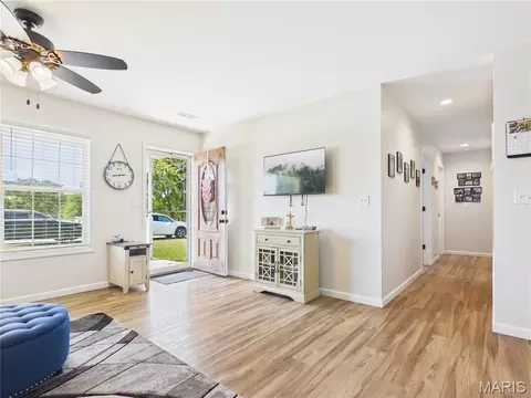 Entry Way - 266 Cypress Dr, Jackson, MO 63755 photo 2 of 7