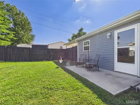 Exterior - 266 Cypress Dr, Jackson, MO 63755 photo 8 of 9