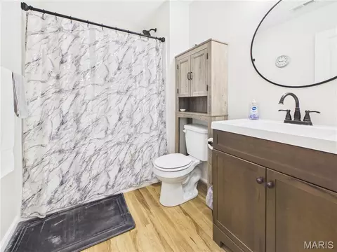 Bath - 266 Cypress Dr, Jackson, MO 63755 photo 2 of 2