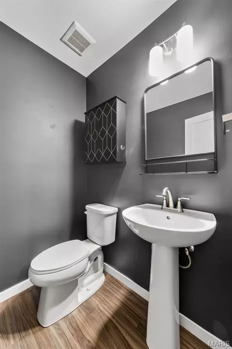 Bath - 345 Newbridge Way, O'fallon, MO 63368 photo 1 of 4