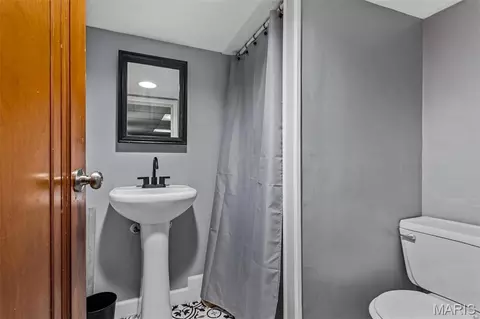 Bath - 6228 Dexter Dr, Affton, MO 63123 photo 3 of 3