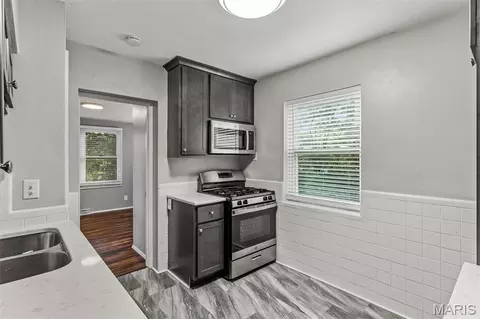 Entry Way - 6228 Dexter Dr, Affton, MO 63123 photo 1 of 1