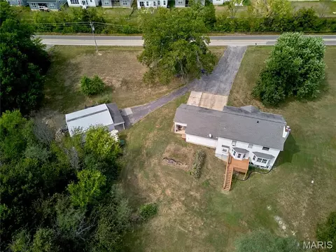 2768 Hopewell Rd, Wentzville, MO 63385