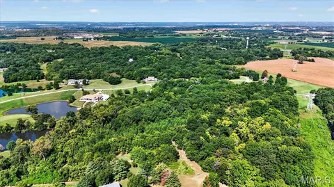 Nnn Country Estates Drive, Columbia, IL 62236