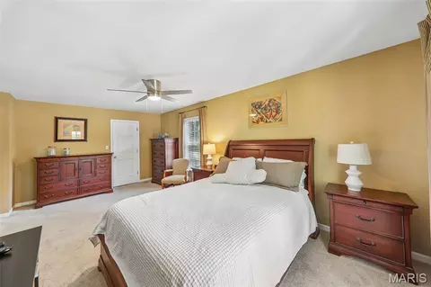 Bedroom - 70 Breezeview Dr, Ballwin, MO 63021 photo 5 of 5