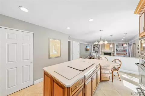 Kitchen - 70 Breezeview Dr, Ballwin, MO 63021 photo 5 of 5