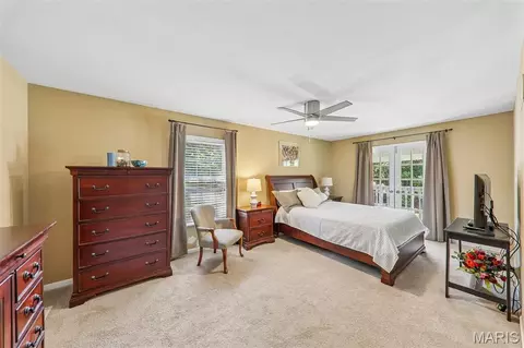Bedroom - 70 Breezeview Dr, Ballwin, MO 63021 photo 3 of 5