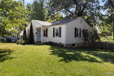 Exterior - 704 Lanvale Dr, Saint Louis, MO 63119 photo 3 of 11