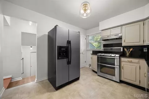 Other - 704 Lanvale Dr, Saint Louis, MO 63119 photo 5 of 16