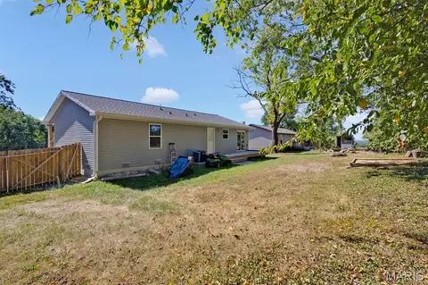 Exterior - 307 S Nettleton Ave, Mansfield, MO 65704 photo 4 of 4